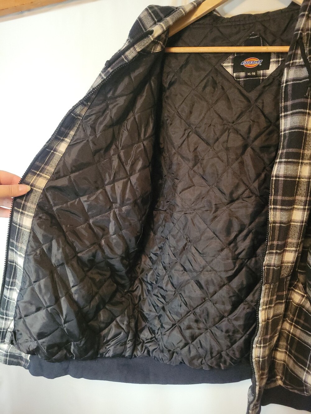 Dickies Black & White Plaid Hooded Quilted Bomber Jacket - Picture 9 of 11
